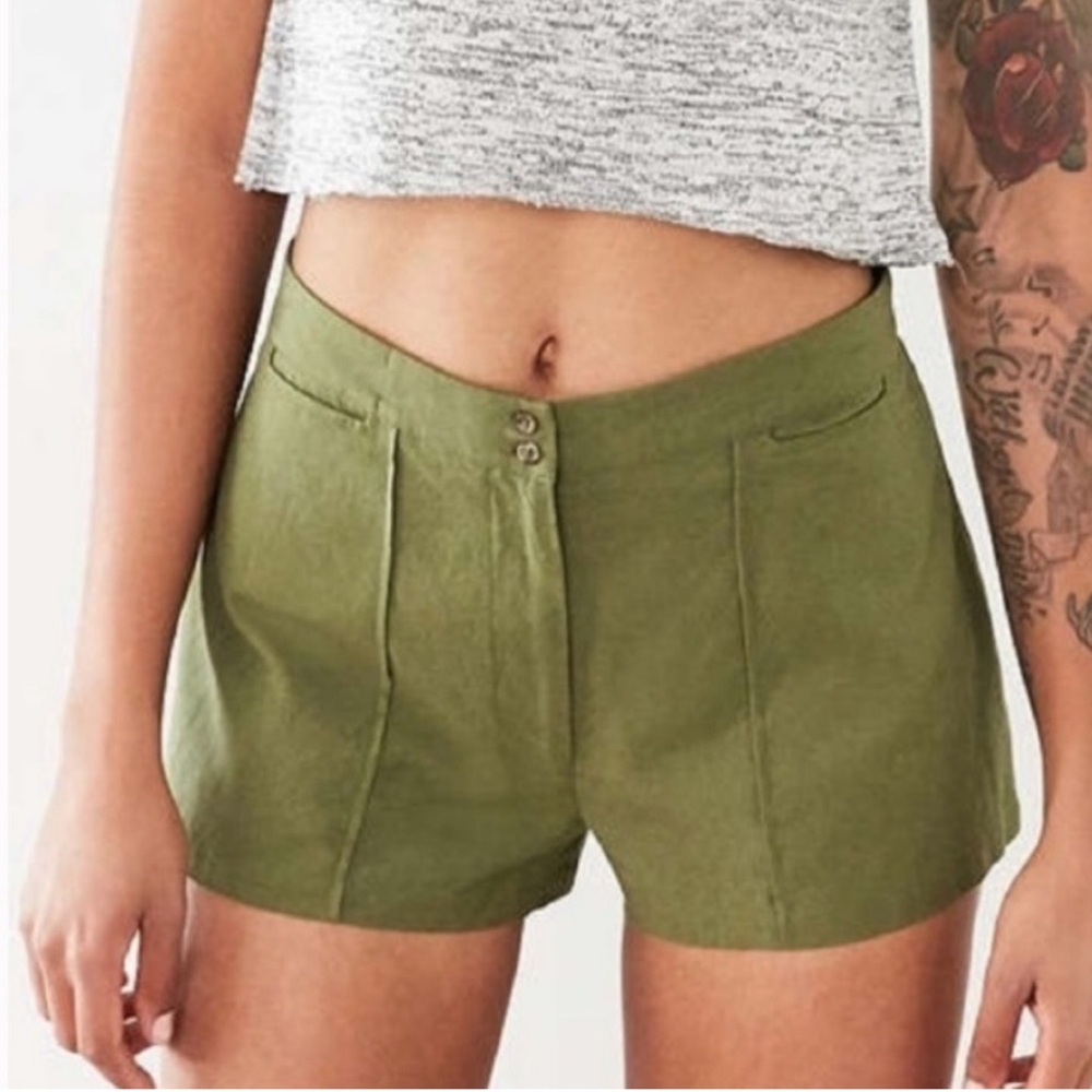 Linen blend shorts - olive green